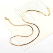 Load image into Gallery viewer, Snake Chain - Pine Jewellery
