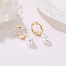 Load image into Gallery viewer, Everyday Pearl Earrings - Pine Jewellery
