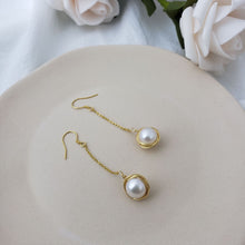 Load image into Gallery viewer, Pearl Earrings - Pine Jewellery
