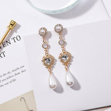 Load image into Gallery viewer, Pearl Drop Earrings - Pine Jewellery
