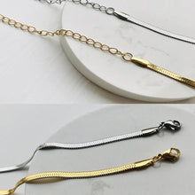 Load image into Gallery viewer, Snake Chain - Pine Jewellery
